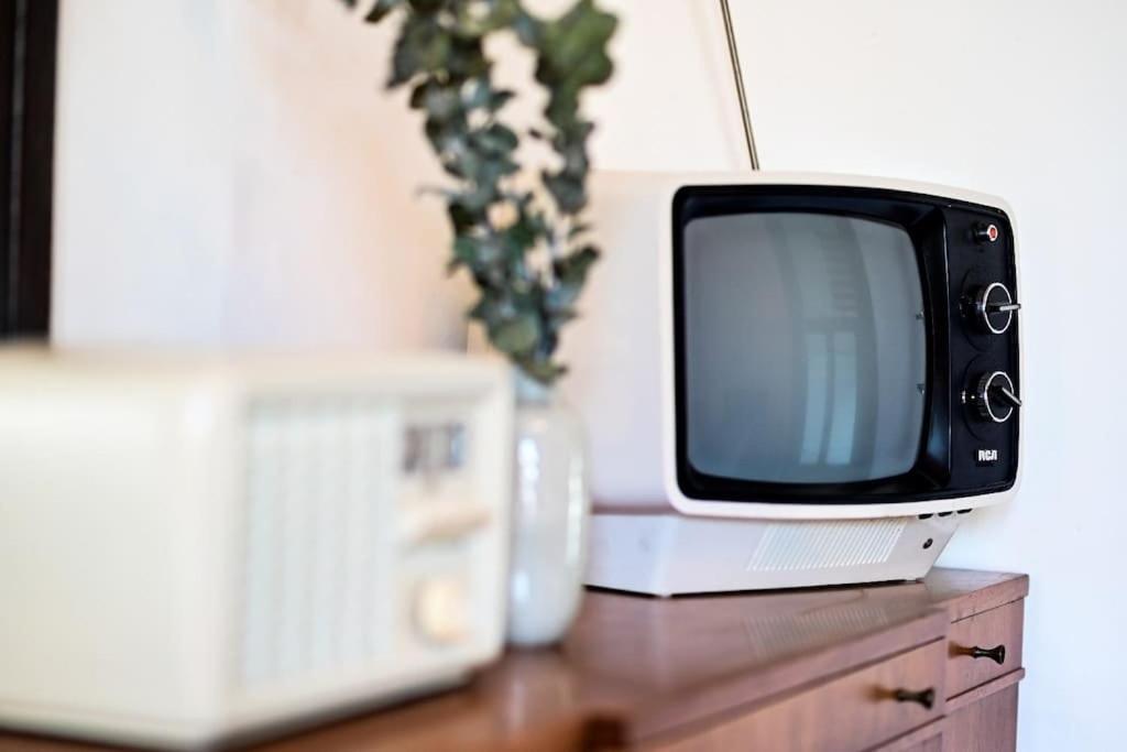 Luxe Mid-Century Styled Historic Townhouse #2 Villa Detroit Ngoại thất bức ảnh