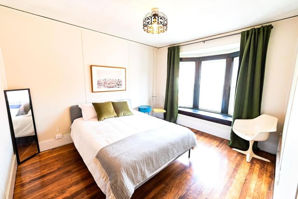 Luxe Mid-Century Styled Historic Townhouse #2 Villa Detroit Ngoại thất bức ảnh
